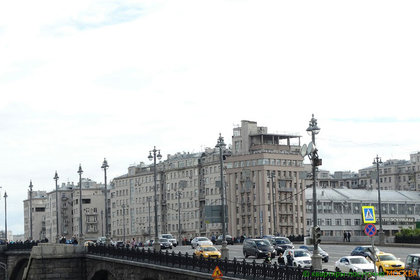 Большой Каменный мост через Москва-реку