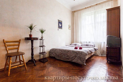 Уютная квартира посуточно в Москве на 8 спальных мест