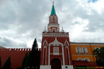 Москва - Никольская башня Кремля